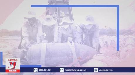 Sơ kết 10 năm công tác khắc phục hậu quả bom mìn