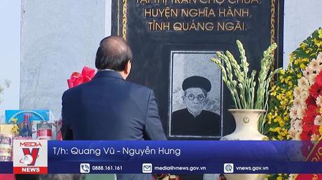 Chủ tịch nước dâng hương cụ Huỳnh Thúc Kháng