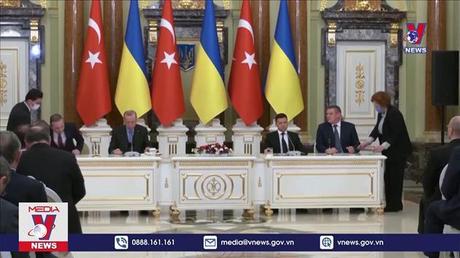 Thổ Nhĩ Kỳ muốn tổ chức hội nghị ba bên với Nga và Ukraine