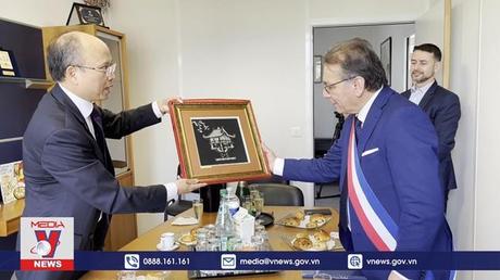 Việt Nam và Choisy-le-Roi (Pháp) tăng cường hợp tác 