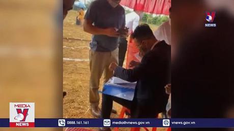 Xôn xao clip cò dựng rạp bán đất như trẩy hội ở Bình Phước