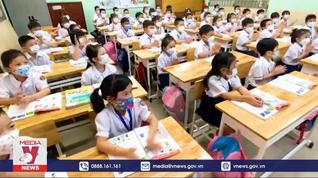 Sở GD&ĐT TP.HCM bác tin đồn học sinh chuẩn bị dừng học trực tiếp 