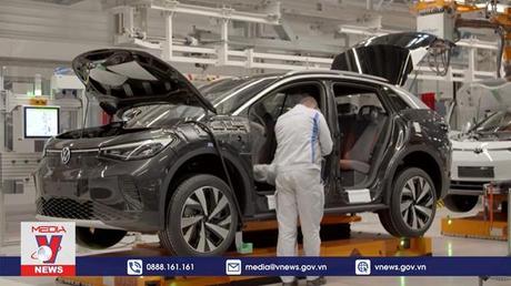 Đức lo ngại tác động của cuộc khủng hoảng Ukraine tới tăng trưởng kinh tế