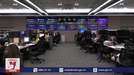 Căng thẳng Nga-Ukraine đẩy giá hàng hóa toàn cầu tăng mạnh