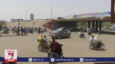 Chính quyền quân sự Mali từ chối cam kết về bầu cử