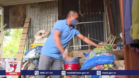 Hộ dân nhận hàng nghìn bao NPK thiếu trọng lượng