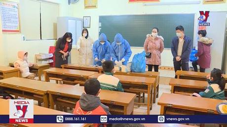 Số ca mắc COVID-19 lập đỉnh