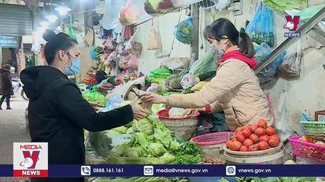 Kiểm soát chặt thị trường, giá cả hàng thiết yếu