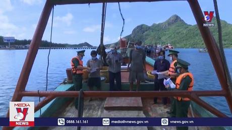 “Phên dậu xanh” nơi đảo xa