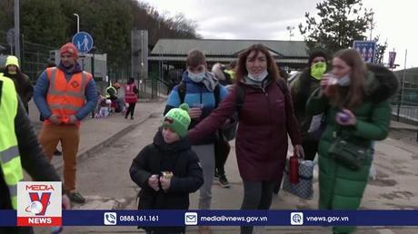 EU, Mỹ áp dụng quy chế bảo vệ tạm thời người tị nạn Ukraine