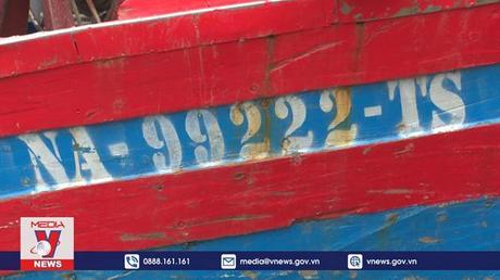 Giá xăng dầu tăng khiến ngư dân Nghệ An gặp khó