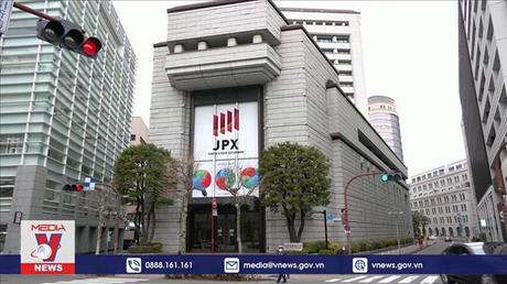 Chứng khoán châu Á “đỏ lửa” do khủng hoảng Ukraine