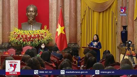 Phó Chủ tịch nước tiếp Nữ đại biểu ngành Ngân hàng