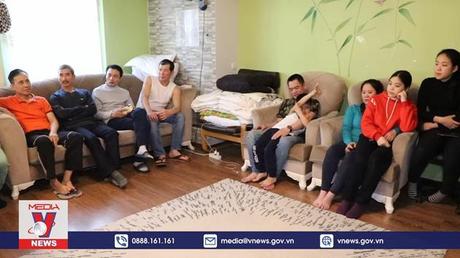 Trong hoạn nạn mới thấu nghĩa đồng bào