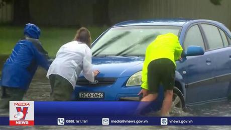 Mưa lớn kỷ lục tại Australia