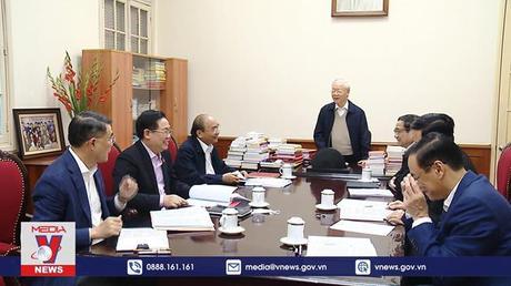 Tổng Bí thư Nguyễn Phú Trọng chủ trì cuộc họp lãnh đạo chủ chốt