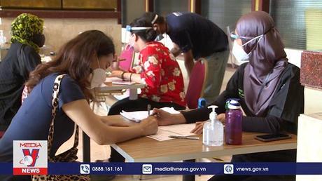 Malayisa coi COVID-19 là bệnh đặc hữu từ 1/4