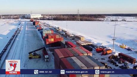 Giới phân tích hạ dự báo tăng trưởng kinh tế châu Âu