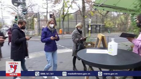 Các nước điều chỉnh quy định phòng dịch COVID-19