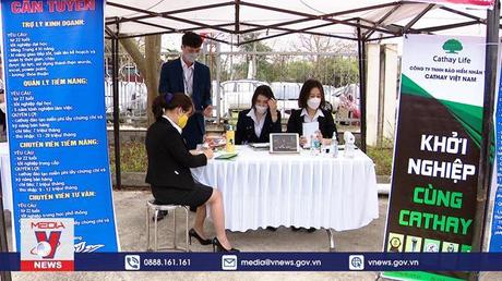 Hơn 3300 chỉ tiêu việc làm cho thanh niên