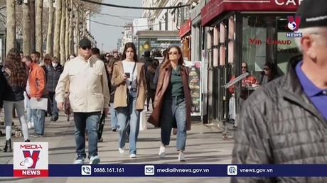 Nước Pháp bước vào cuộc sống bình thường mới