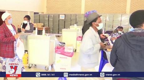 Pfizer/BioNTech đề nghị Mỹ cấp phép tiêm liều vaccine thứ 4