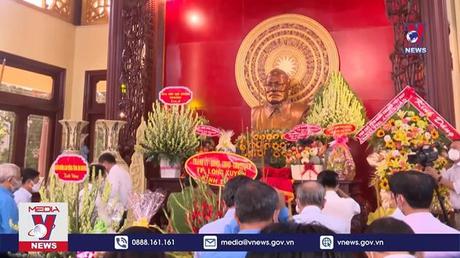 Tưởng niệm 42 năm ngày mất của Chủ tịch Tôn Đức Thắng