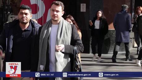 Số ca mắc mới COVID-19 tăng mạnh trở lại tại châu Âu