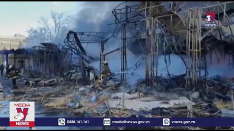 Bị pháo kích, khu chợ của người Việt ở Kharkov, Ukraine bốc cháy dữ dội