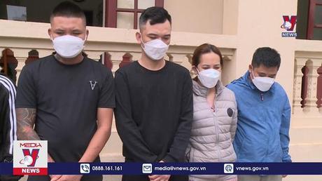 Triệt phá sới bạc chuyên nghiệp trong rừng luồng

