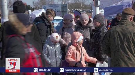 Nga và Ukraine thúc đẩy sơ tán dân thường