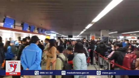 Thêm 259 công dân Việt Nam về nước trên chuyến bay cứu trợ thứ ba từ Ba Lan