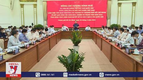 Chủ tịch Quốc hội làm việc với Ban Thường vụ Thành ủy TP Hồ Chí Minh