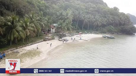 Chung tay làm sạch môi trường vịnh Hạ Long