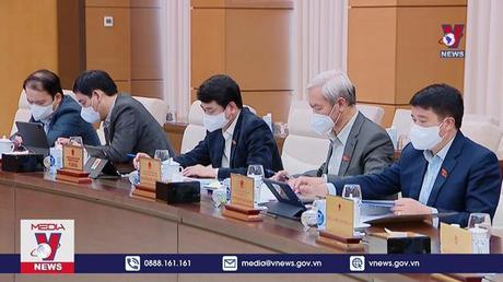 Bế mạc Phiên họp thứ 9 của Ủy ban Thường vụ Quốc hội