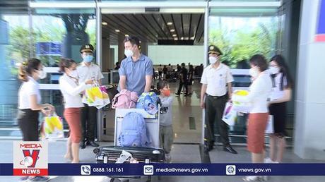 Đà Nẵng đón chuyến bay quốc tế đầu tiên sau COVID-19