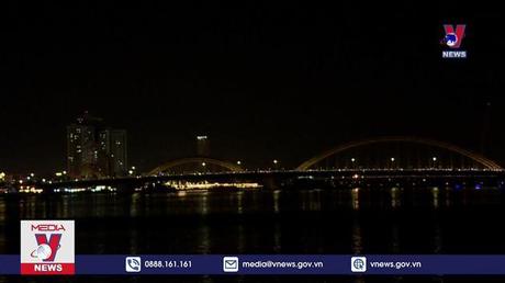 Việt Nam hưởng ứng Chiến dịch Giờ Trái đất 2022 