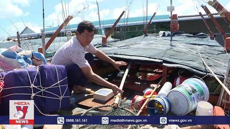 Cà Mau quản lý chặt tàu cá ra, vào các cửa biển