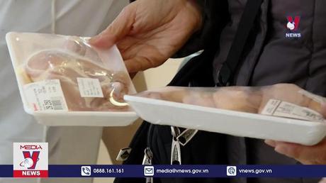 Người tiêu dùng tìm cách thích ứng chi tiêu