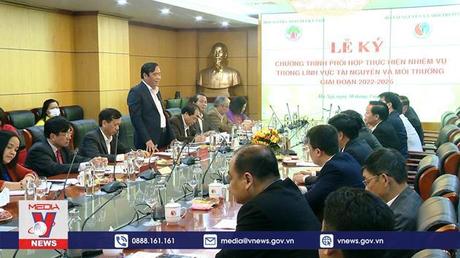 Người cao tuổi phối hợp bảo vệ môi trường