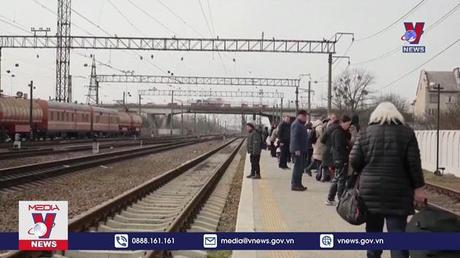 Lãnh đạo Mỹ và Ukraine điện đàm