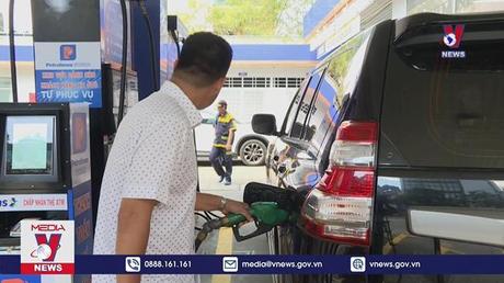 Xăng giảm giá từ 0h ngày hôm nay (01/4)