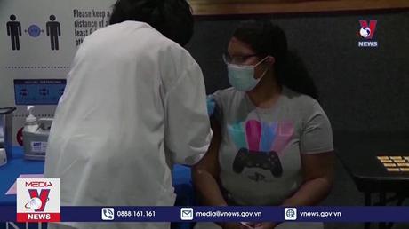 CDC Mỹ công bố nghiên cứu ủng hộ tiêm vaccine COVID-19