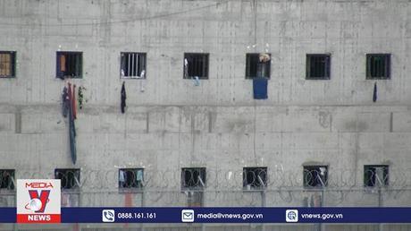 Bạo loạn tại nhà tù ở Ecuador gây nhiều thương vong