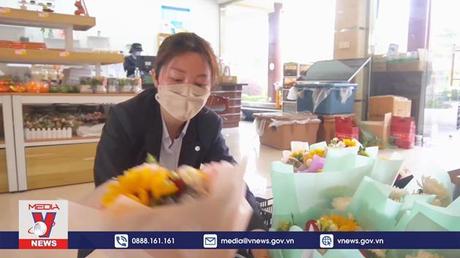 Người Trung Quốc hạn chế tảo mộ Tết Thanh Minh vì COVID-19