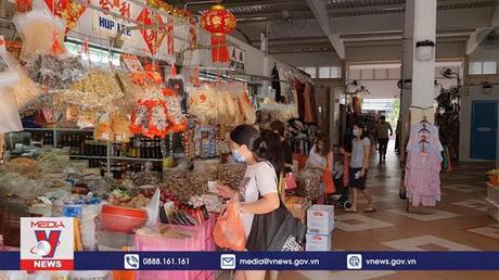 Singapore hỗ trợ người dân và doanh nghiệp trong bối cảnh giá cả leo thang