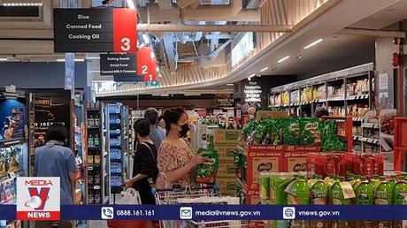 Tăng trưởng sản xuất của Singapore tiếp tục giảm