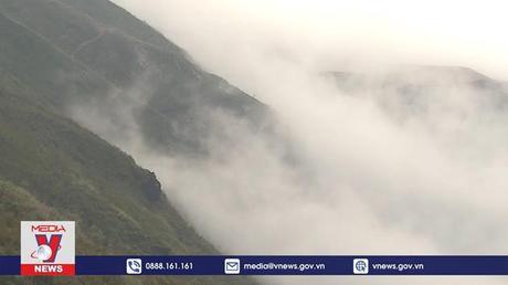 Độc đáo săn mây ở Tà Xùa