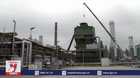 Châu Âu trước sức ép cấm vận toàn bộ dầu khí Nga