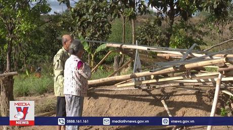 Lâm Đồng điều tra nhóm người xô đổ nhà của 2 cụ già